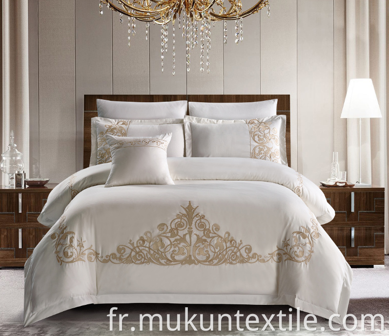  Cotton Embroidery Bedding Set